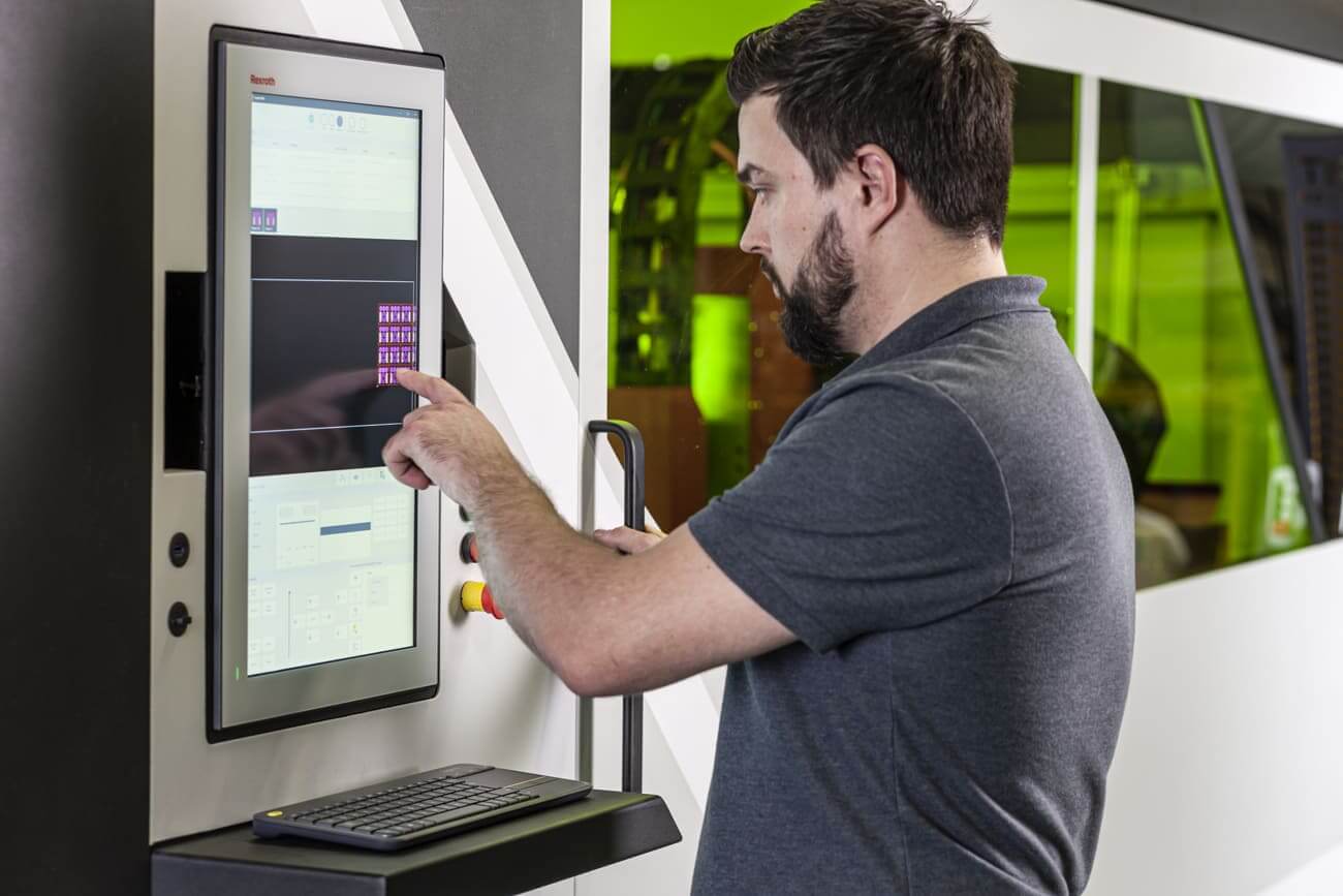 HMI-of-the-Photon-5G-Fiber-Laser-Cutter Utilisation de l'IHM de la machine de découpe laser à fibre Photon 5G